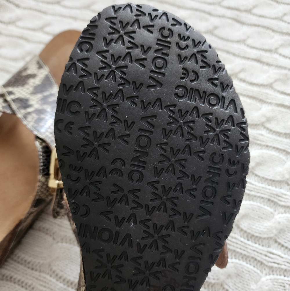Vionic Women's Brown Snake Pattern Sandals.Orthah… - image 7
